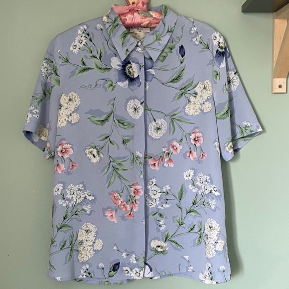 Vintage Floral Blouse 💐 - Picture 4 of 5